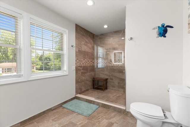 114 Bernstadt St, Novi, MI 48377 - full bath with a healthy amount of sunlight, recessed lighting, toilet, and a walk in shower