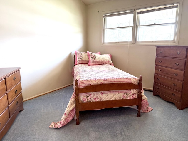1536 W 13 Mile Rd, Madison Heights, MI 48071 - bedroom featuring light carpet