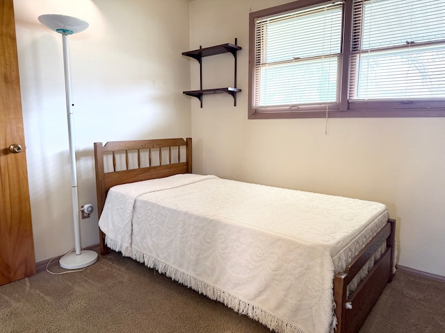 1536 W 13 Mile Rd, Madison Heights, MI 48071 - carpeted bedroom featuring baseboards