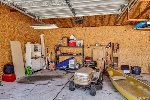 879 Lawrence St, Detroit, MI 48202 - garage with a garage door opener