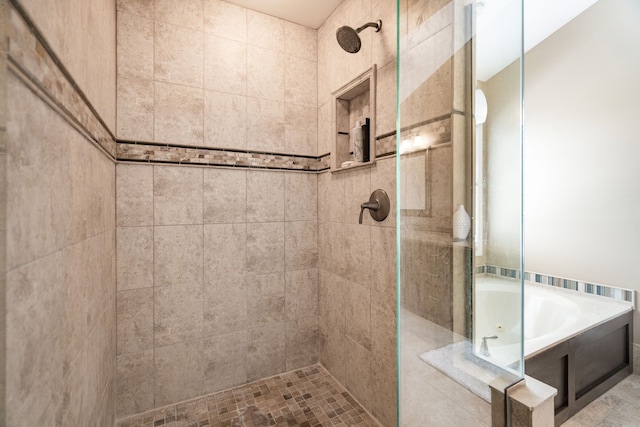 1699 Devonwood Dr, Rochester Hills, MI 48306 - bathroom featuring a tile shower and a bath