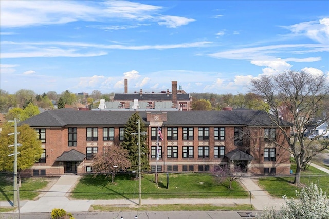view of building exterior