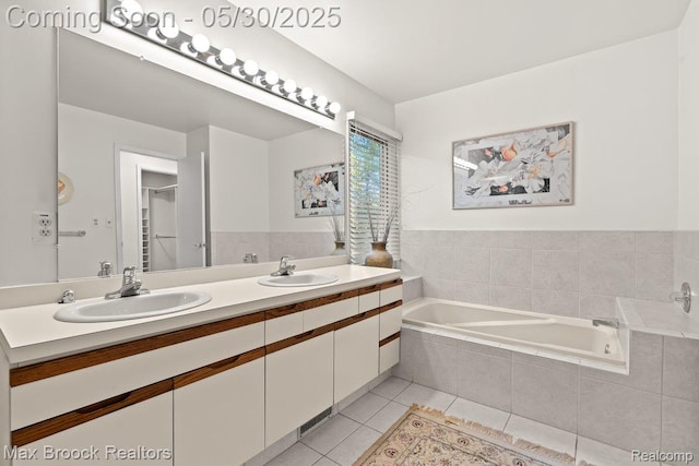 36798 Tanglewood Ln, Farmington Hills, MI 48331 - photo 23