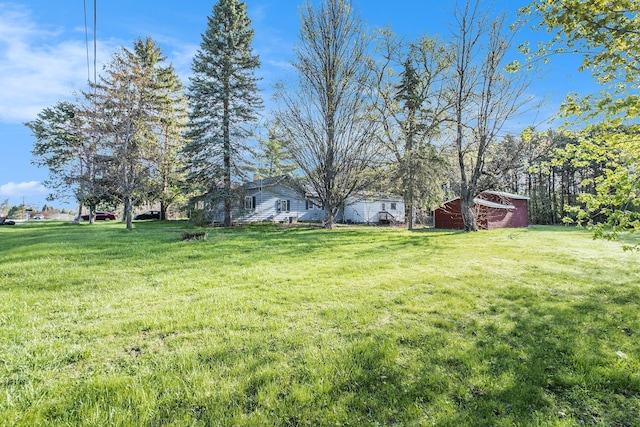 6093 Porter Rd, Grand Blanc, MI 48439 - view of yard