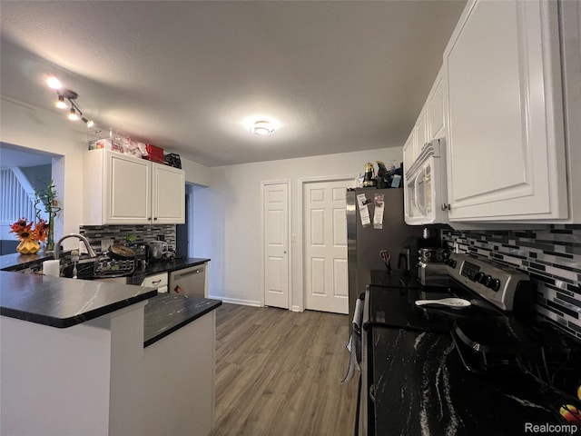 6367 Sheppard Dr, Westland, MI 48185 - photo 21