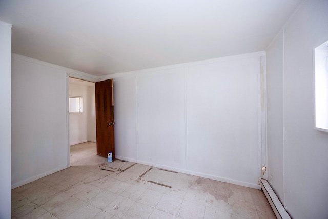 137 W Sheffield Ave, Pontiac, MI 48340 - unfurnished room featuring baseboards and baseboard heating