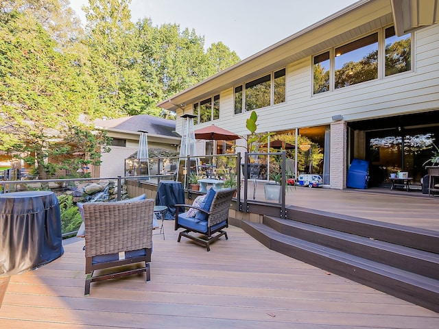 17477 Iris Cir, Clinton Township, MI 48036 - view of wooden deck