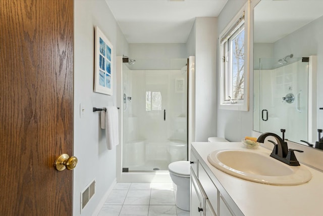 full bathroom featuring visible vents, a stall shower, toilet, and vanity