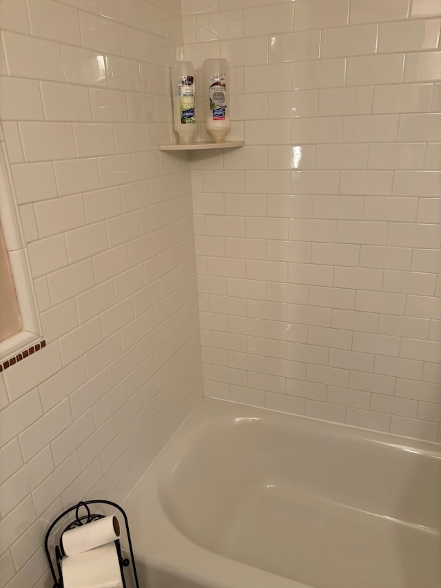 41781 Onaway Dr, Northville, MI 48167 - view of full bathroom