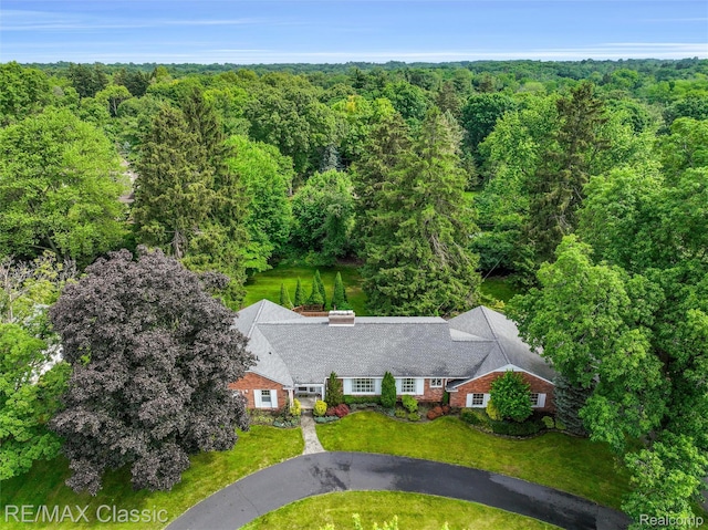 830 Jonathan Ln, Bloomfield Hills, MI 48302 - view of subject property with a forest