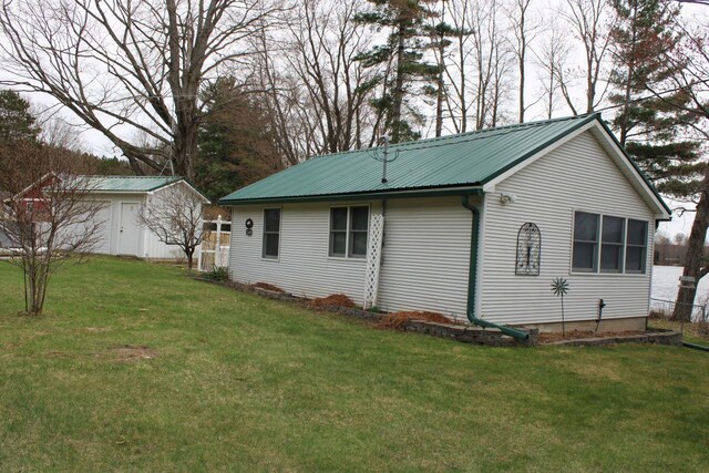 2689 SW Ingersoll Rd, Fife Lake, MI 49633
