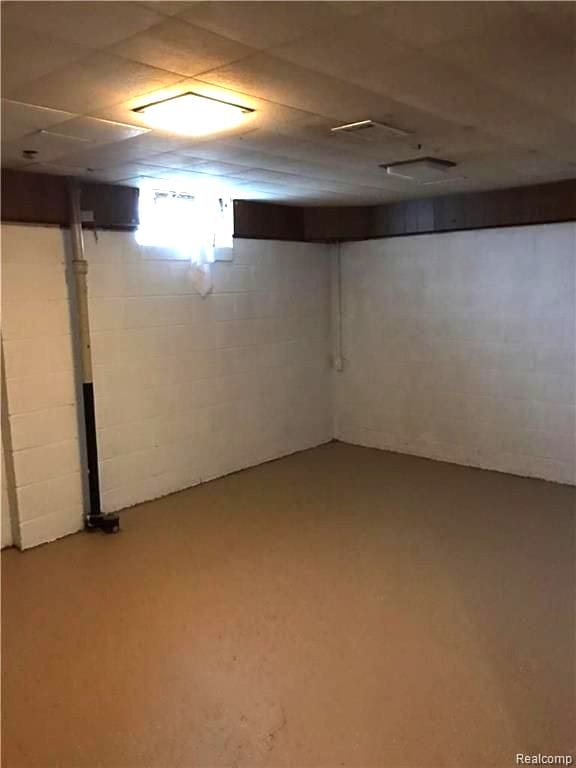 8404 Westminster Ave, Warren, MI 48089 - below grade area featuring concrete block wall