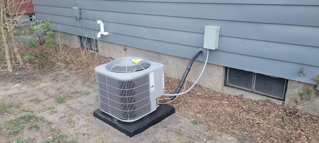 exterior details featuring cooling unit