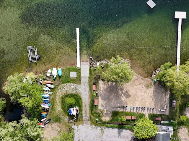 5620 Eastman Blvd, West Bloomfield, MI 48323 - bird's eye view of a nearby body of water