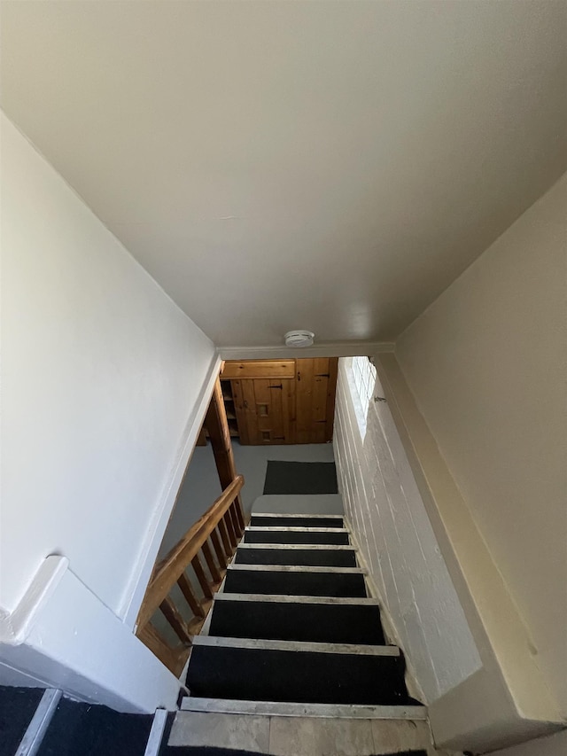 2314 Begole St, Flint, MI 48504 - view of staircase