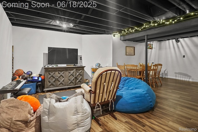 1710 Dawncrest Dr, West Bloomfield, MI 48324 - below grade area with wood finished floors