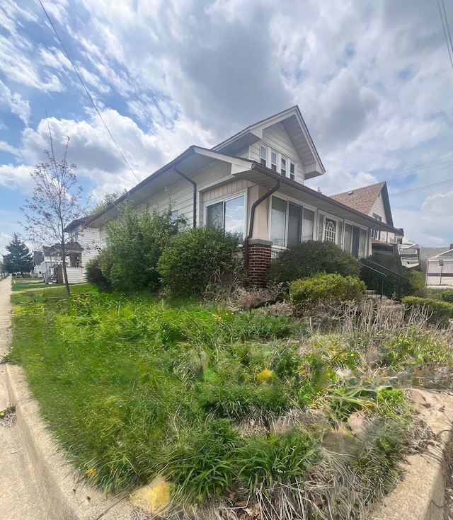 view of home's exterior
