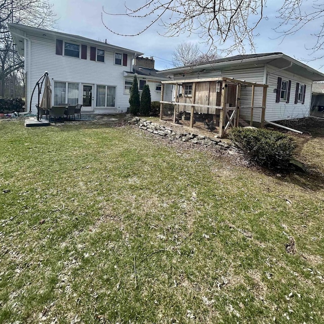 613 E Rolston, Linden, MI 48415 - view of yard