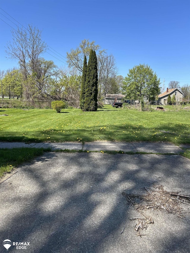 313 Birch St, Saginaw, MI 48601