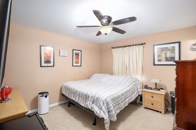 5184 Denwood St, Waterford, MI 48327 - bedroom featuring baseboards, a ceiling fan, and light carpet