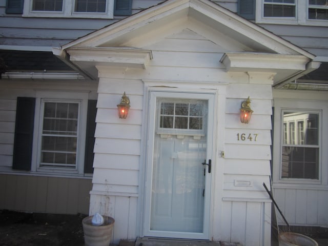 view of entrance to property
