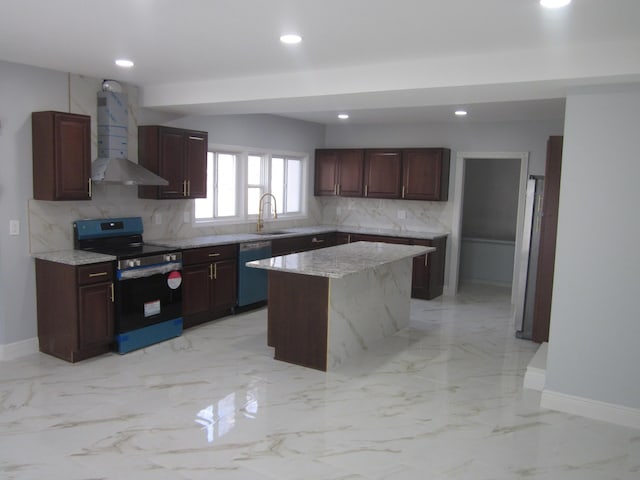 kitchen with decorative backsplash, baseboards, dishwashing machine, extractor fan, and stainless steel electric range oven