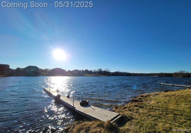 10418 King Rd, Davisburg, MI 48350