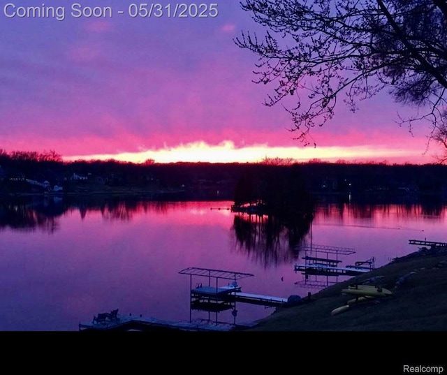10418 King Rd, Davisburg, MI 48350