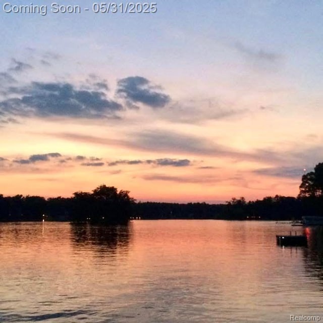 10418 King Rd, Davisburg, MI 48350