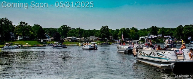 10418 King Rd, Davisburg, MI 48350