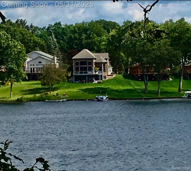 10418 King Rd, Davisburg, MI 48350