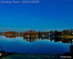 10418 King Rd, Davisburg, MI 48350