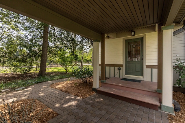 view of property entrance