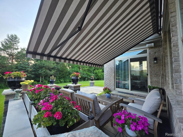 3125 Fortune Ln, Commerce Twp, MI 48390 - view of patio