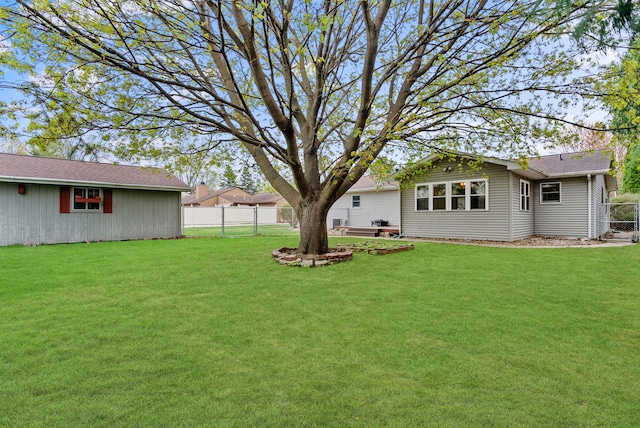 view of yard featuring fence