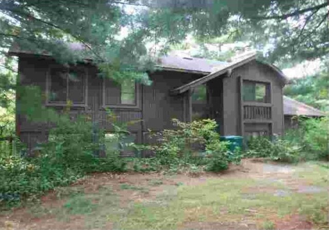 view of home's exterior