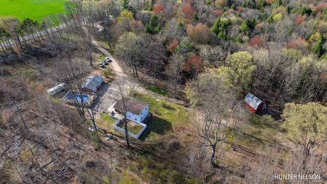 birds eye view of property featuring a rural view