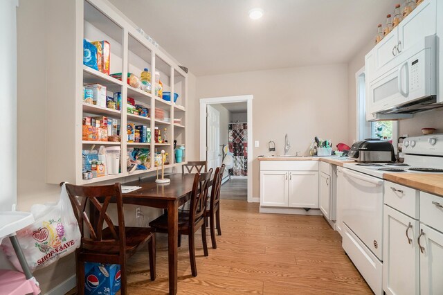 803 Forest Ave, Frankfort, MI 49635