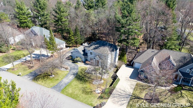 bird's eye view with a residential view