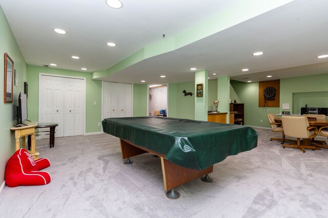 playroom featuring carpet floors, recessed lighting, and baseboards
