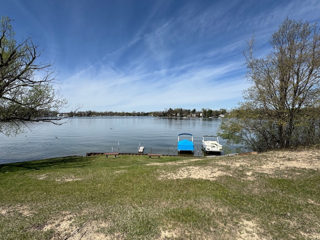 2361 Montroyal Ave, Waterford, MI 48328 - exterior space featuring a boat dock