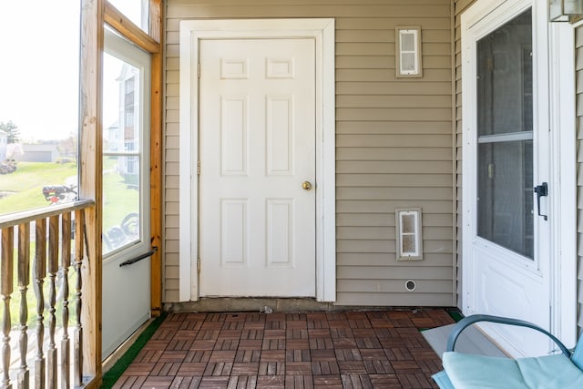 view of exterior entry