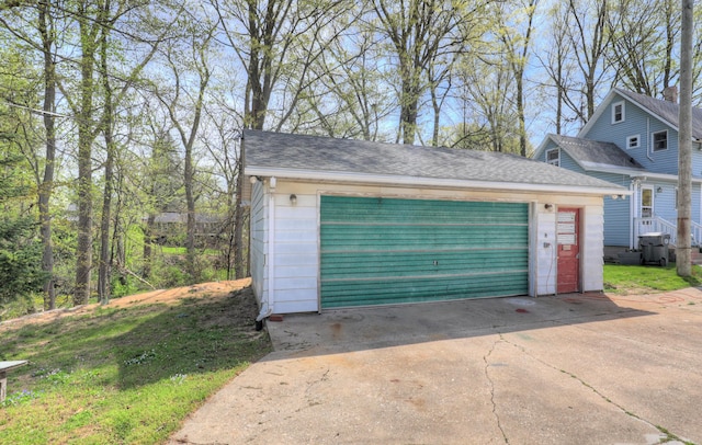 325 Pearl St, South Haven, MI 49090 - view of detached garage