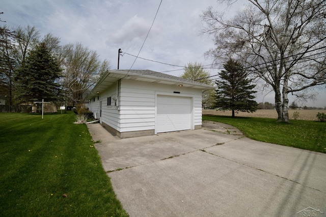 detached garage with driveway