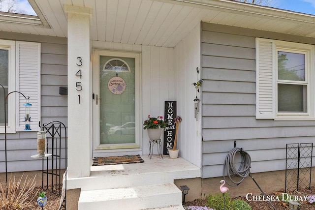 view of entrance to property