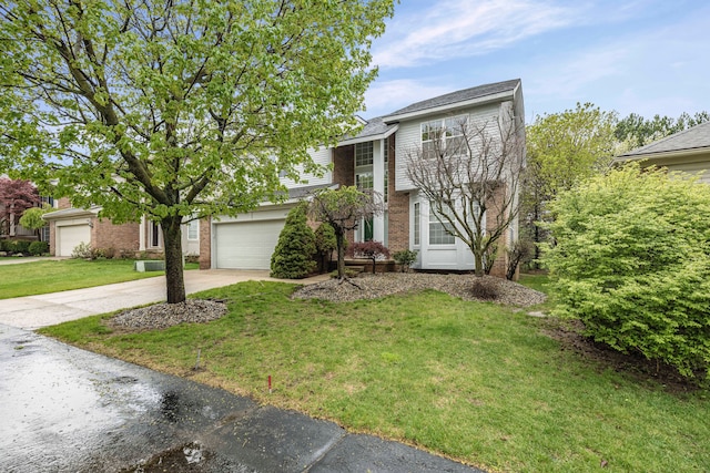 view of front of house with roof with shingles, a front lawn, brick siding, and driveway