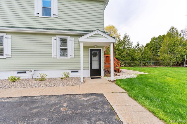 1319 Rochester Rd, Leonard, MI 48367 - entrance to property featuring crawl space
