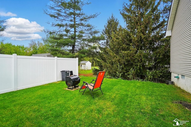 3325 Saint Anthony Rd, Temperance, MI 48182 - view of yard