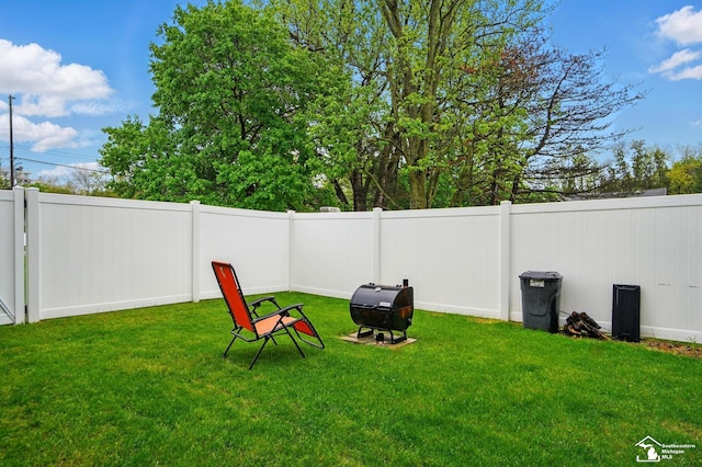 3325 Saint Anthony Rd, Temperance, MI 48182 - view of yard