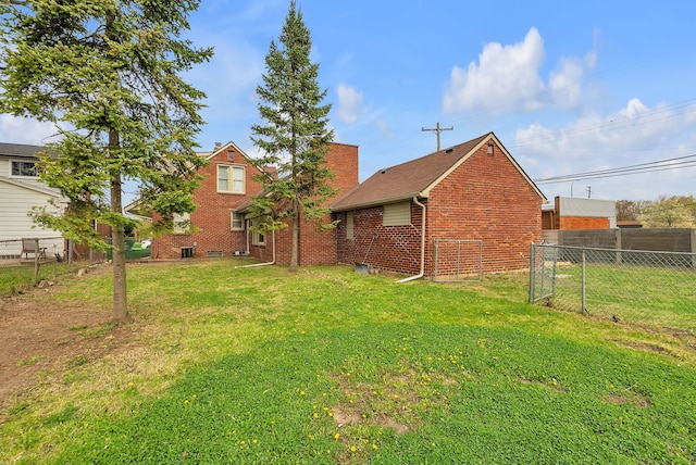 view of yard with fence